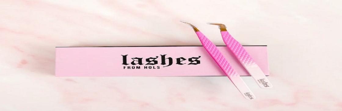Lashes From Hols