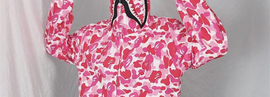 BAPE and the Rise of Streetwear Iconography: Why the Bape Bluza Remains a Global Favorite