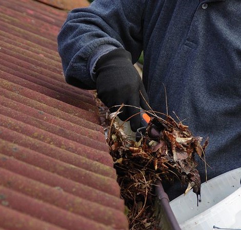 Gutter Cleaning Melbourne | Call us Now 0435783925