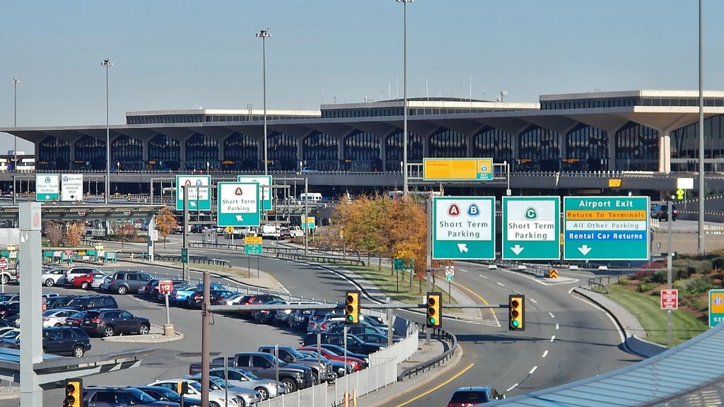 French Bee Newark Liberty International Airport - EWR Terminal