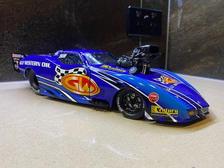 The Fascination of 1:18 Diecast Cars: Your Guide to Collecting – ReasonsTo.com.au