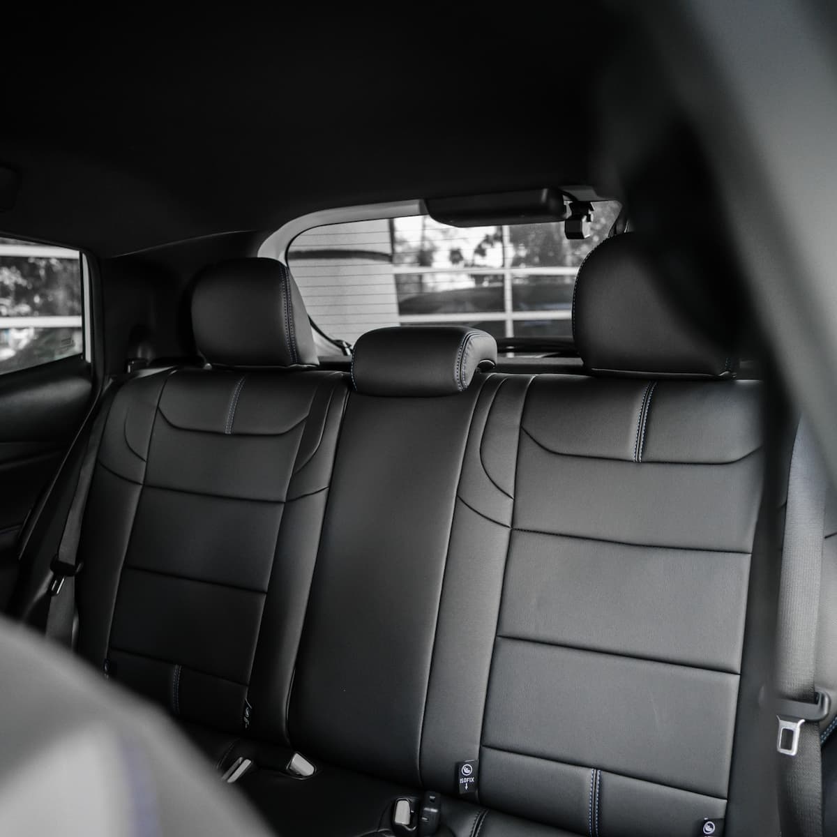 Comparison Guide: The Role of Window Tint and Seat Covers | Compare Factory