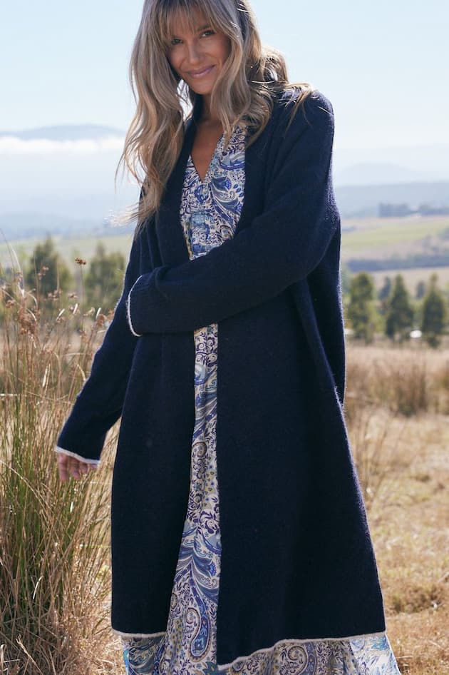 Comfort Meets Style: Discover 5 Plus-Size Loungewear Must-Haves - Sherlocks.com.au Blog