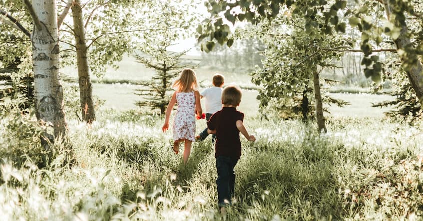 From Screens to Sunshine: 7 Fun Ways to Get Kids Outdoors and Moving - LovingLocal