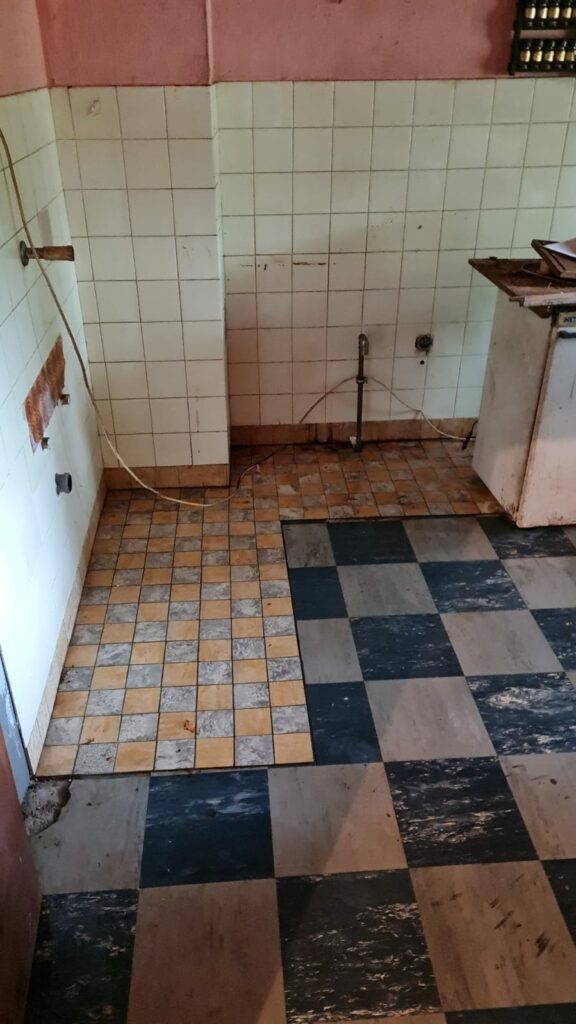 Messie Entrümpelung und Messie Auflösung 02241-266487