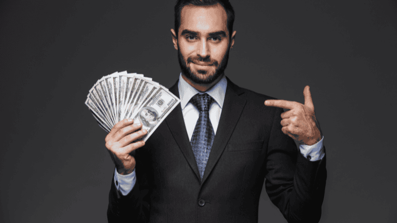 Cash-Out Refinancing: How Homeowners Are Using Lower Rates to Consolidate Debt